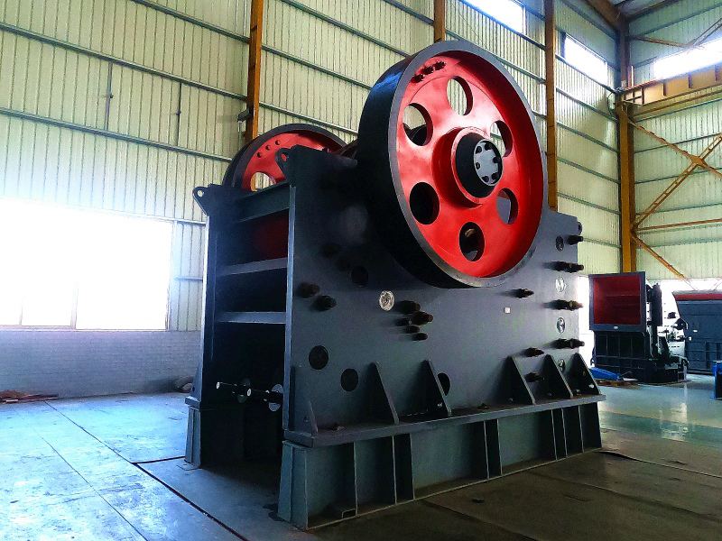 大型铁矿石破碎设备的选择:哪种最适合?